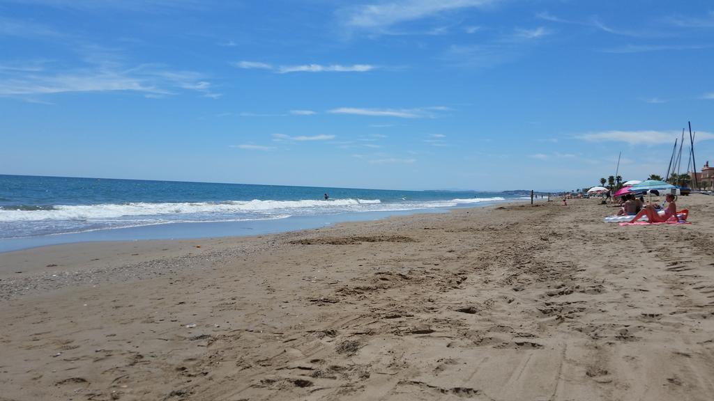 Apartamento Calafell Playa Bagian luar foto