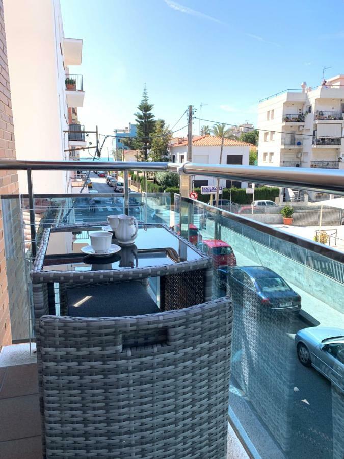 Apartamento Calafell Playa Bagian luar foto